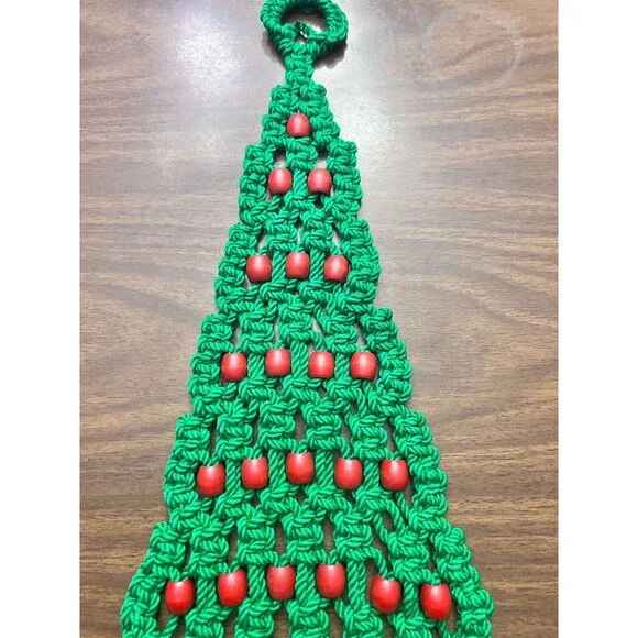 Macrame Handmade Christmas Tree Wall Hanging Large Green Red Wood Beads - Picture 3 of 7